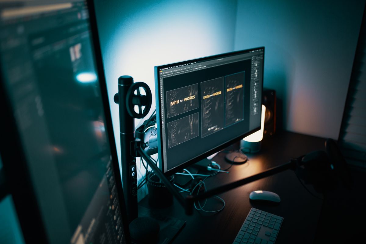 HTML/CSS-Editor für eigene PDF-Vorlagen mit Live-Vorschau